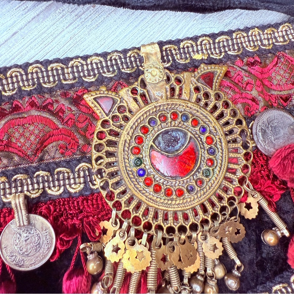 Vintage handmade beaded coin belly dancing hip belt side sash medium costume - Picture 6 of 11